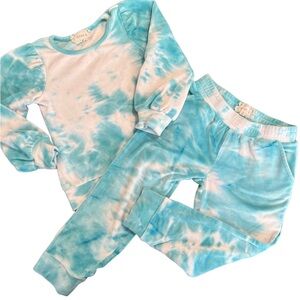 btween Blue and White Tie-Dye Velour Lounge Set